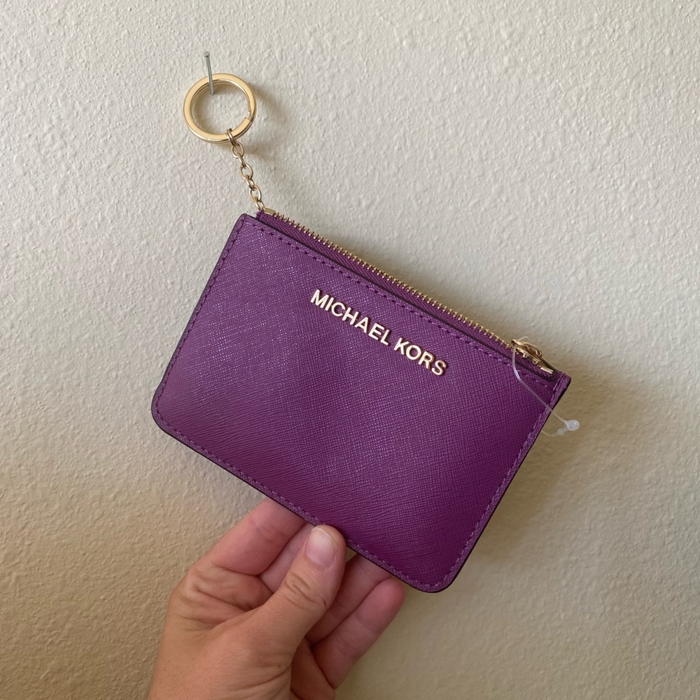 MK JET SET TRAVEL MINI